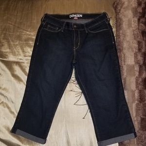 Levi Denizen Jean Capri's👖💛